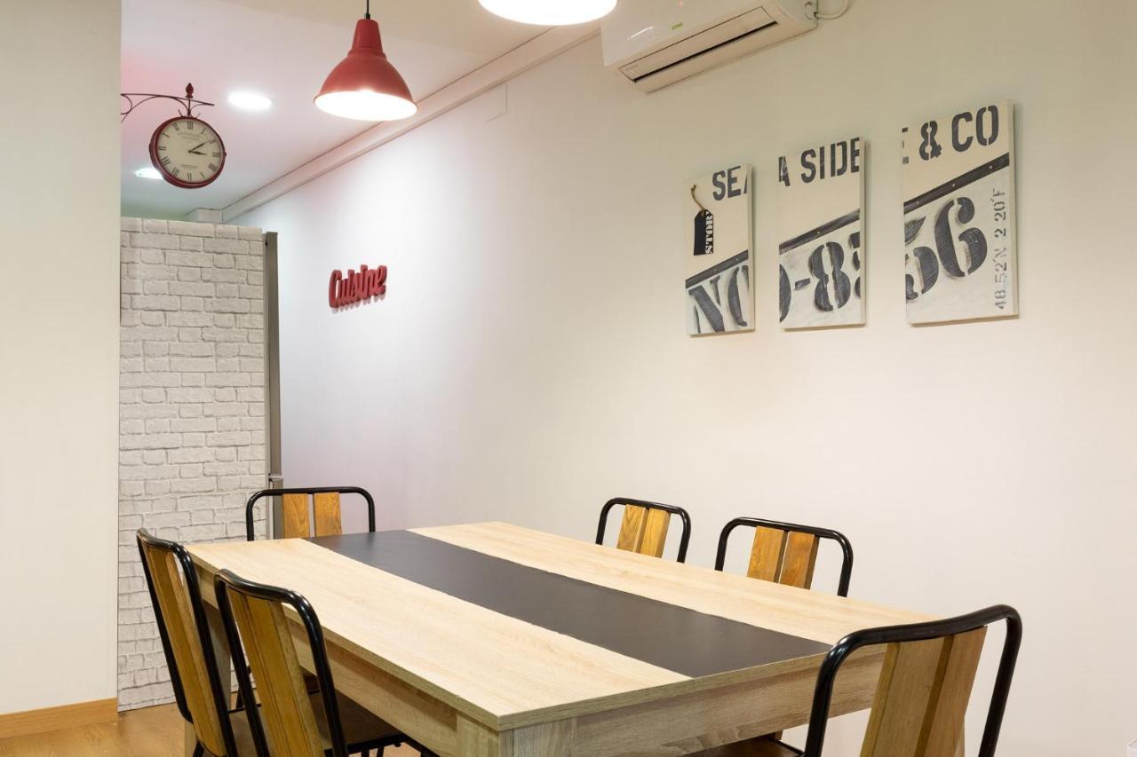 Stay U-Nique Apartments Passatge De Font Βαρκελώνη Εξωτερικό φωτογραφία